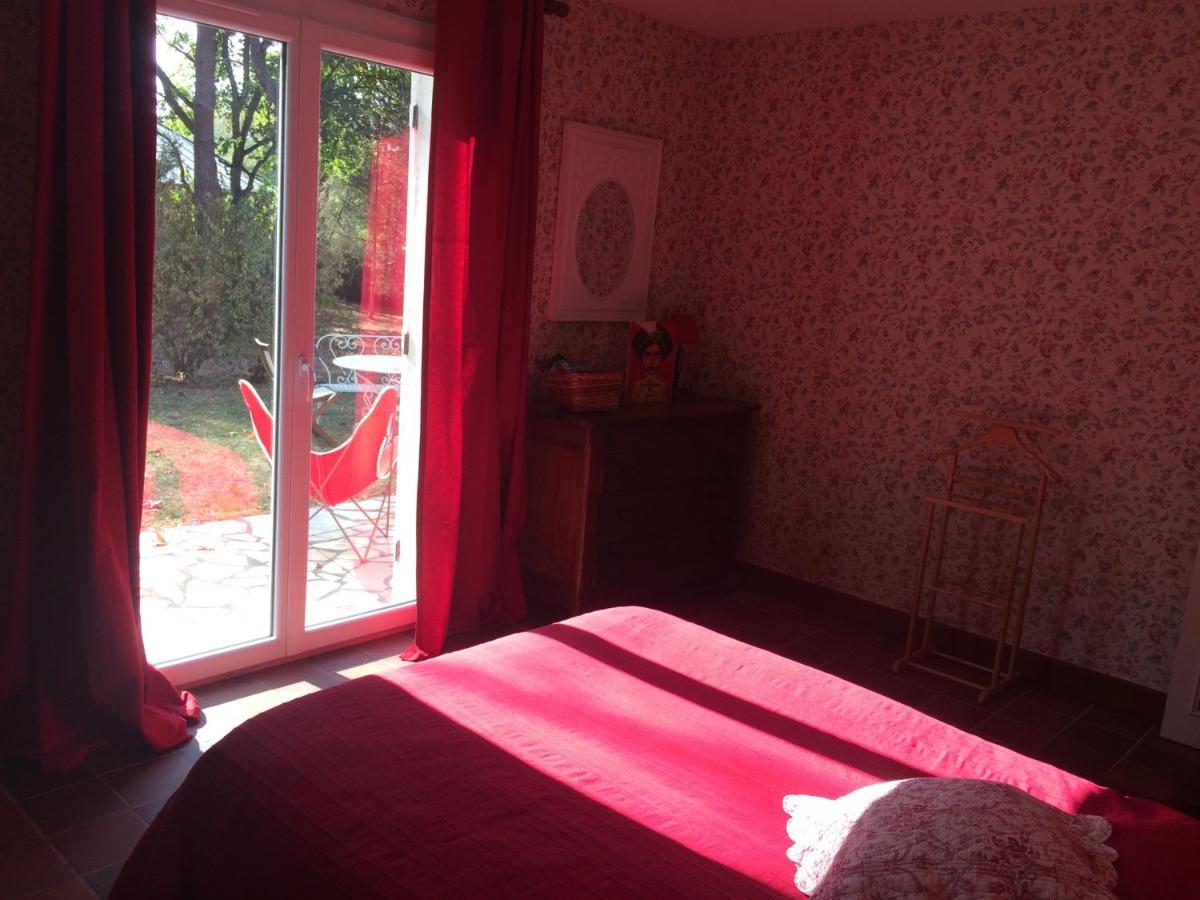 Chambres Au Coeur Du Massif Des Trois Pignons Noisy-sur-Ecole Екстер'єр фото
